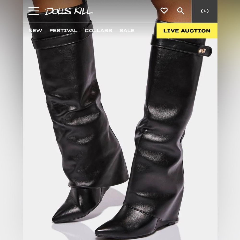 Dollskill NIB boots